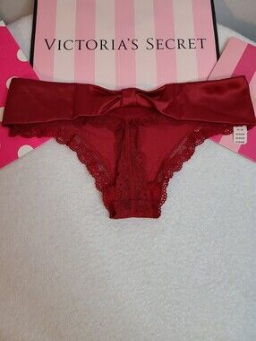 Retired Victoria's Secret Silky Satin Lace Bow Back Thong Panty Size M Red